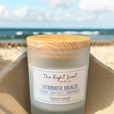 Summer Beach - Bring a touch of the seaside to your home with our Summer Beach scented candle, lovingly handmade in Denmead. Crafted from vegan-friendly soy wax and infused with paraben-free fragrance oils, this candle captures the invigorating freshness of salty sea spray, ocean breeze, and gentle notes of seaweed and driftwood.

Presented in a reusable frosted glass jar with a wooden lid, , it makes a perfect finishing touch to a bouquet or a thoughtful gift. Each candle comes with a care card to help you enjoy it to the fullest.

Locally made in Denmead by The Right Scent Candle Company, this naturally beautiful candle is a little piece of the coast.