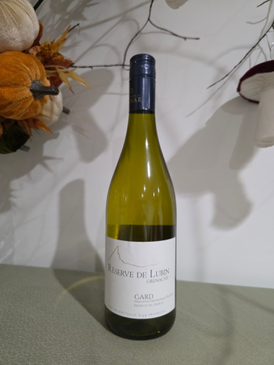 Reserve de Lubin Blanc - Reserve de Lubin Blanc, Grenache ~ Gard, France

This is fruit driven wine. A floral nose which is balanced by gentle acidity and a mineral backbone