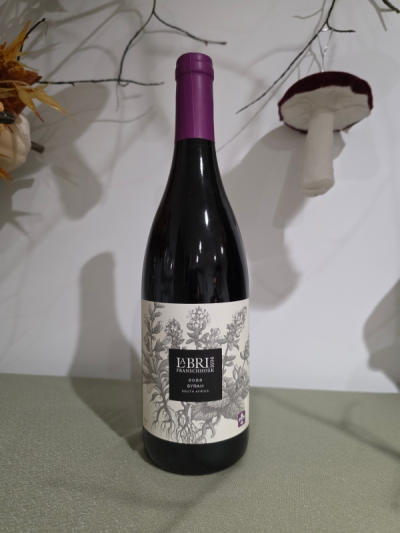 Syrah, La Bri Estate - Syrah, La Bri Estate ~ Franschhoek, South Africa

Plumes of lavender, thyme and heady spice leap out of a glass of this delicious wine. Seamlessly refined and satisfying. Pairs particularly well with very dark chocolates.
